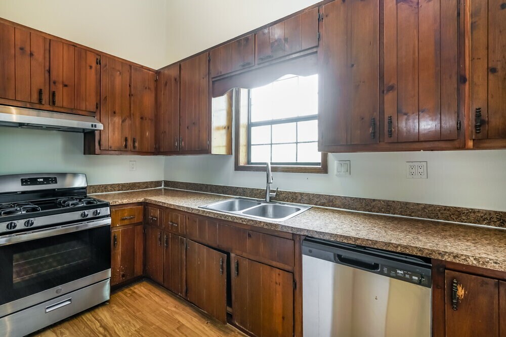 Building Photo - 4790 Old Briar Trail