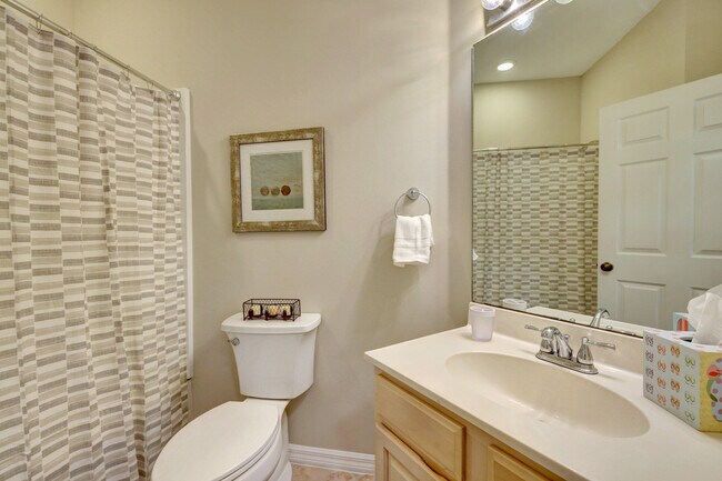 Building Photo - 9813 Perfect Dr