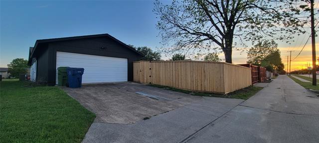 Building Photo - 2013 Aspen Ln