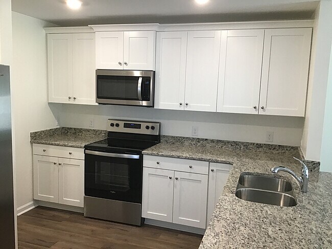 Building Photo - 999 Jt Westfield Dr