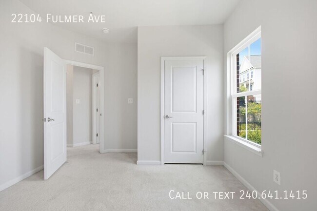 Building Photo - 22104 Fulmer Ave