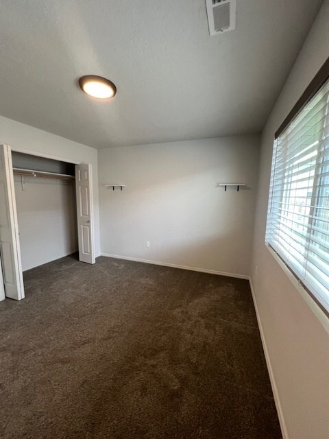 Building Photo - 4 Bed 2 Bath Home in Nampa!