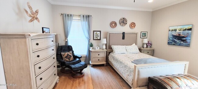 Building Photo - 503 Waight St