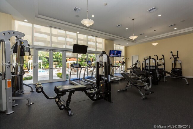 Building Photo - 18800 NE 29th Ave