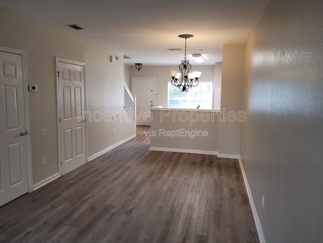Building Photo - 1440 Stockton Dr