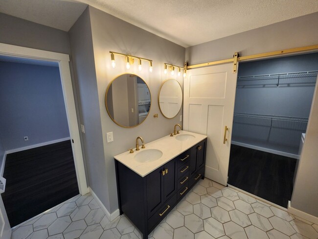 Building Photo - Beautiful 3-bedroom, 2-bathroom home in Be...