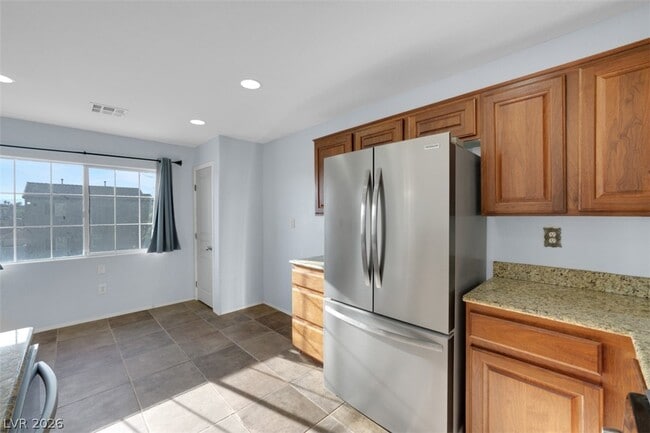 Building Photo - 1824 N Peridot Point St