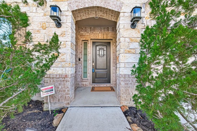 Building Photo - Monarch Crossing, Sienna, TX 77459 - 3 BR 2 BA single-family home