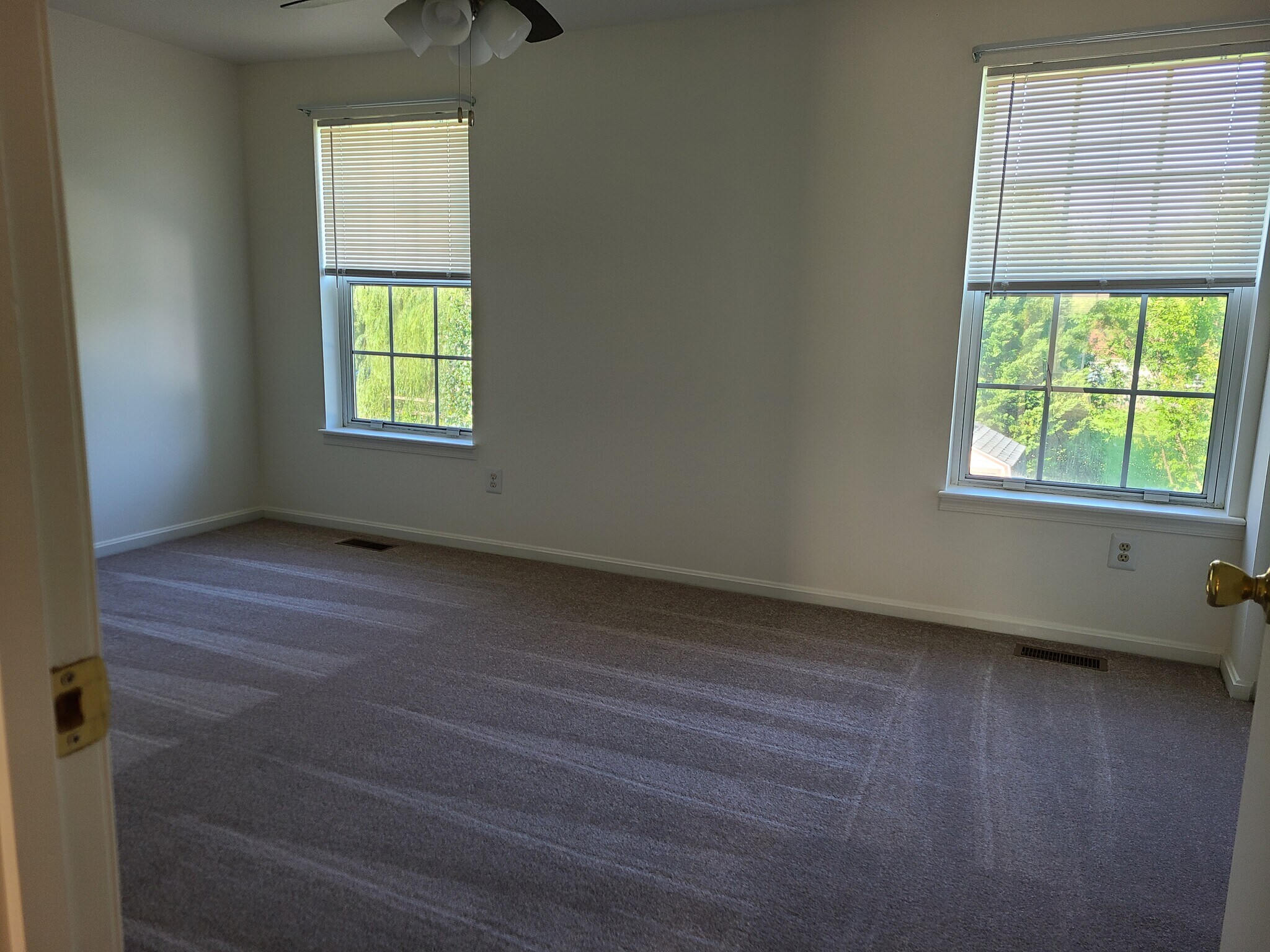 BR 2 - 1207 Brice Sq