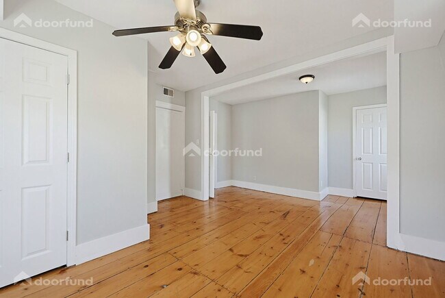 Building Photo - 17 Wachusett St