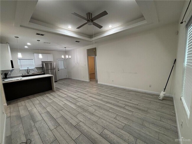 Building Photo - 27 Lauryn Dr