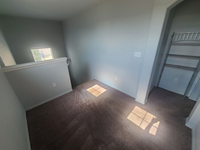 Building Photo - 3BR 2.5BA Home w/ Refrigerated Air near UNM (OPEN HOUSE 7/16 4:45)