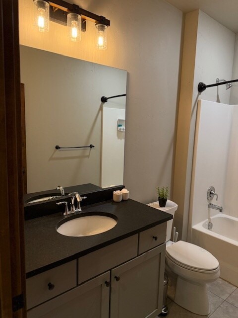 Building Photo - 519 Nucleus Ave