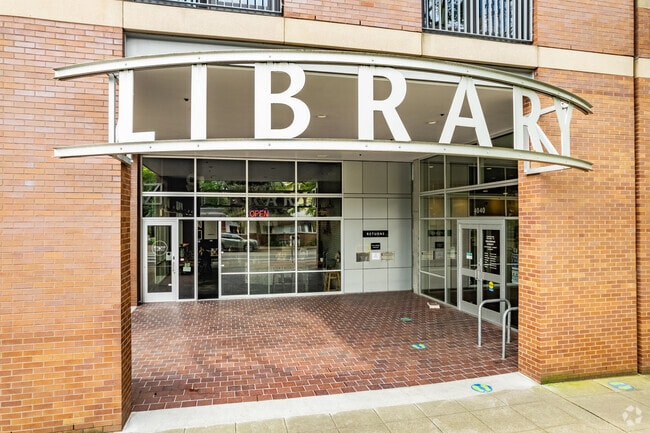 Building Photo - Bookmark Apartments