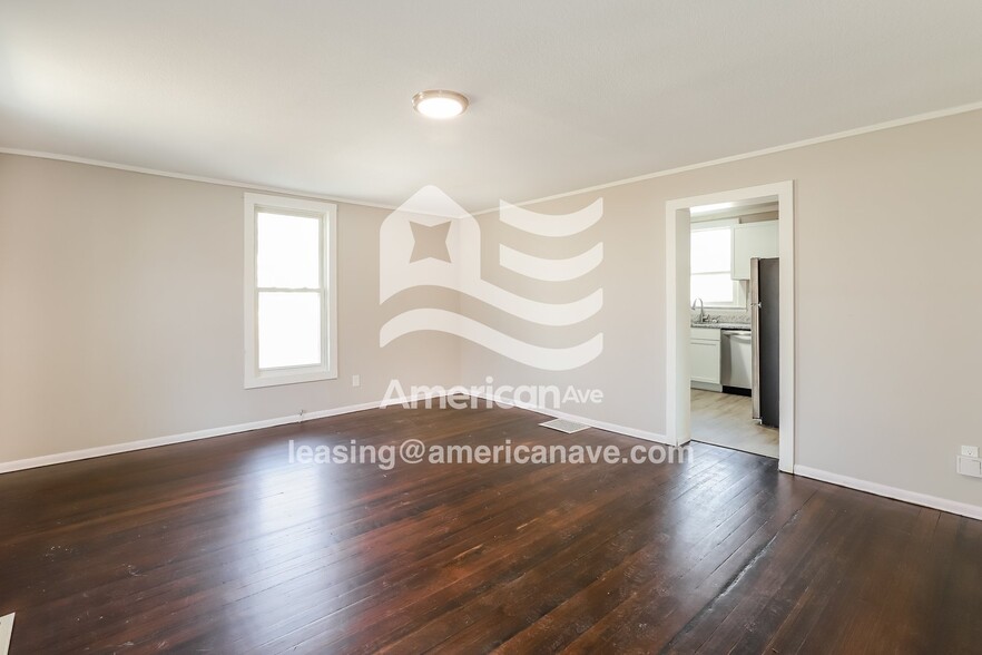 Building Photo - 628 Spruce St