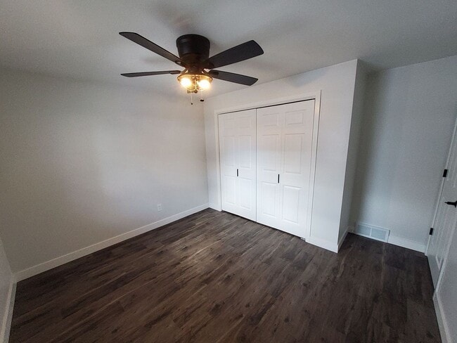 Building Photo - 1824 S Jefferson St