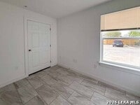 Building Photo - 346 Ware Blvd