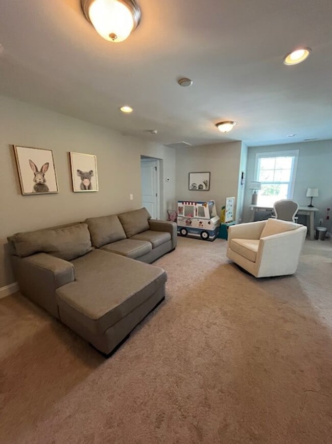 Building Photo - Unfurnished, Gorgeous 4-Bedroom in Leland!