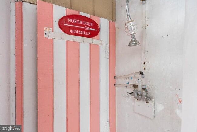 Building Photo - 38256 Hummingbird Ln