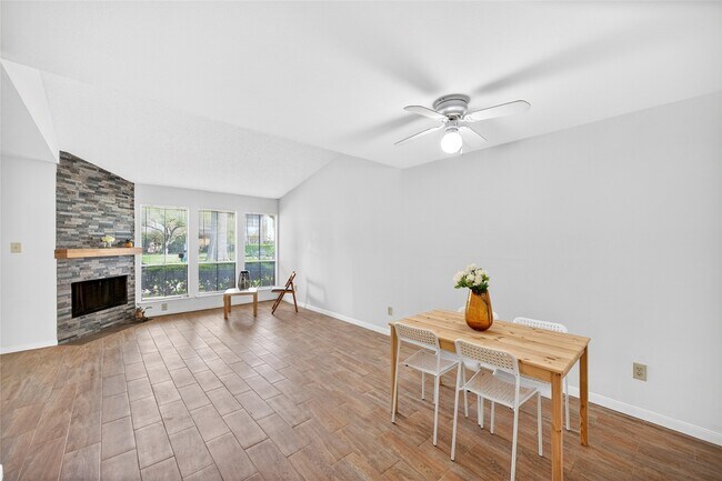 Building Photo - 5000 Milwee St