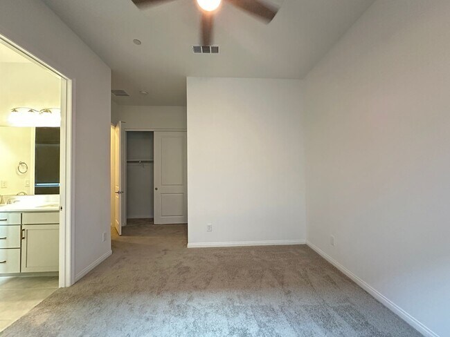Building Photo - Summerlin Home for Rent