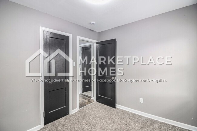 Building Photo - 16487 Edmore Dr