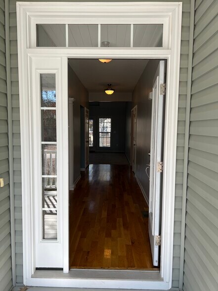 Building Photo - 11 Loblolly Ct