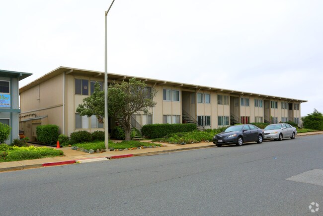 Primary Photo - La Esplanade Apartments