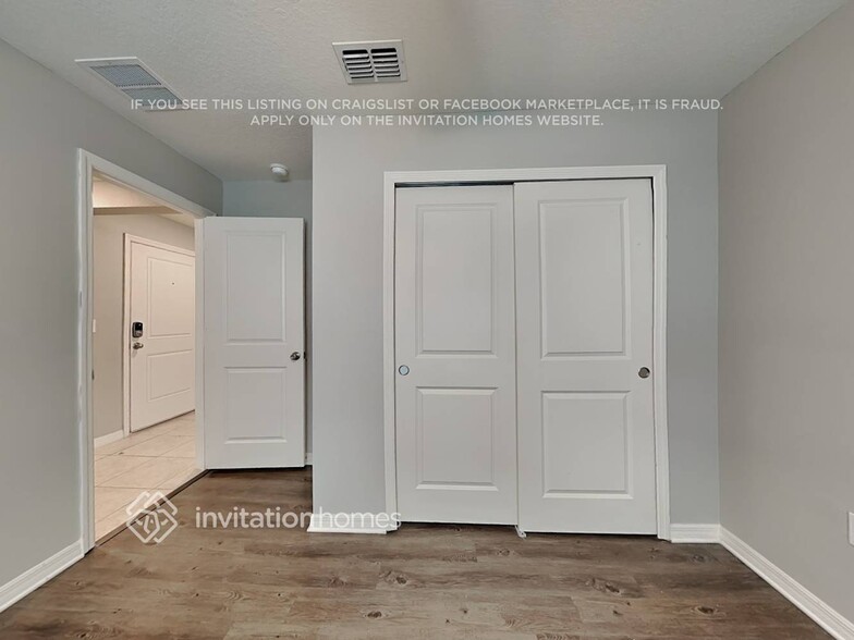 Building Photo - 7334 Ibis Dr