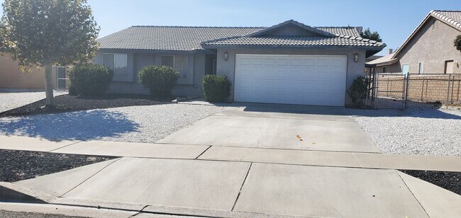 Primary Photo - Silverlake's Home- 3 Bedrooms, 2 Bathrooms...
