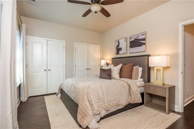 Building Photo - 212 Coronet Woods Ct