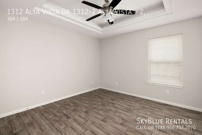 Building Photo - 1312 Alta Vista Dr