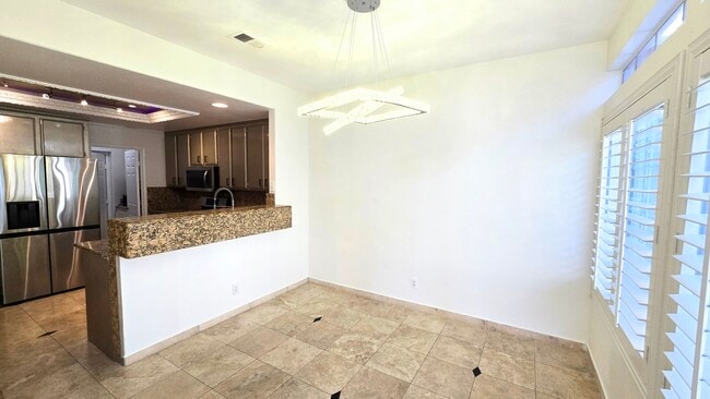 Building Photo - 231 Shorebreaker Dr