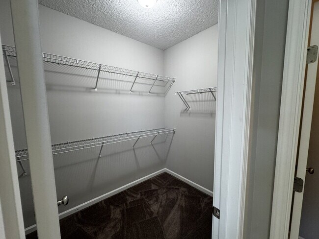 Building Photo - Home for Rent