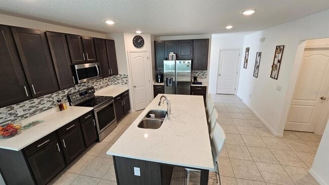 Building Photo - 4353 Desert Rose Ave