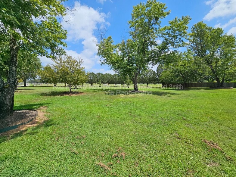 Building Photo - 1300 Armistead Rd