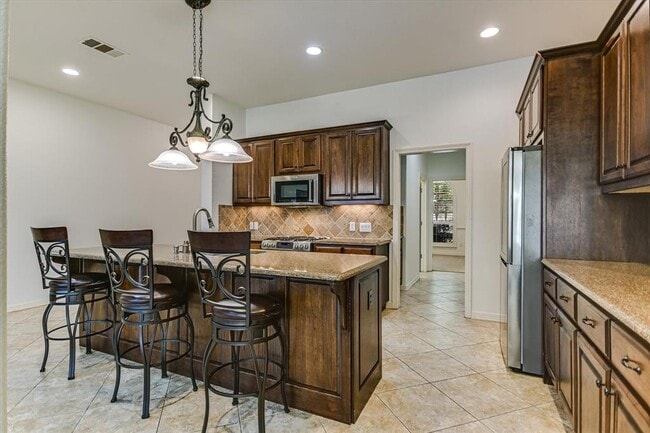 Building Photo - 2019 Westvalley Pl