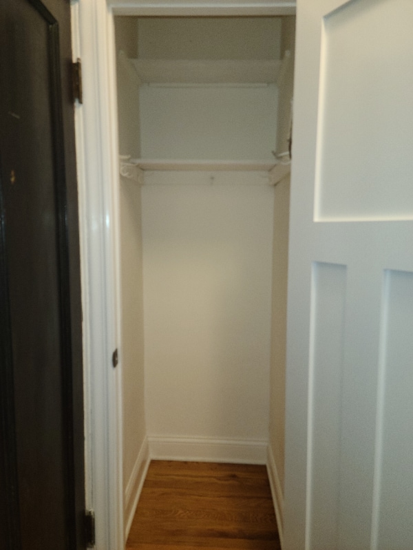 Building Photo - 4837 W Addison St