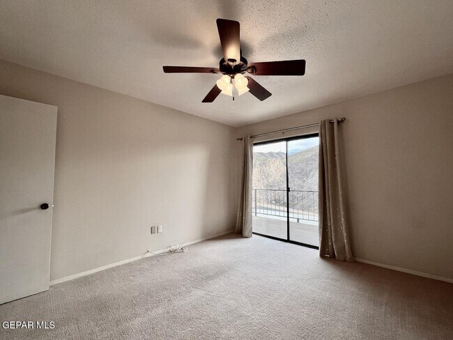 Building Photo - 4800 N Stanton St