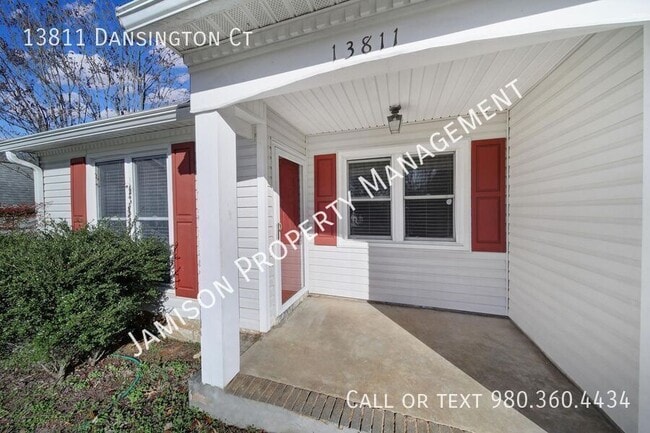 Building Photo - 13811 Dansington Ct