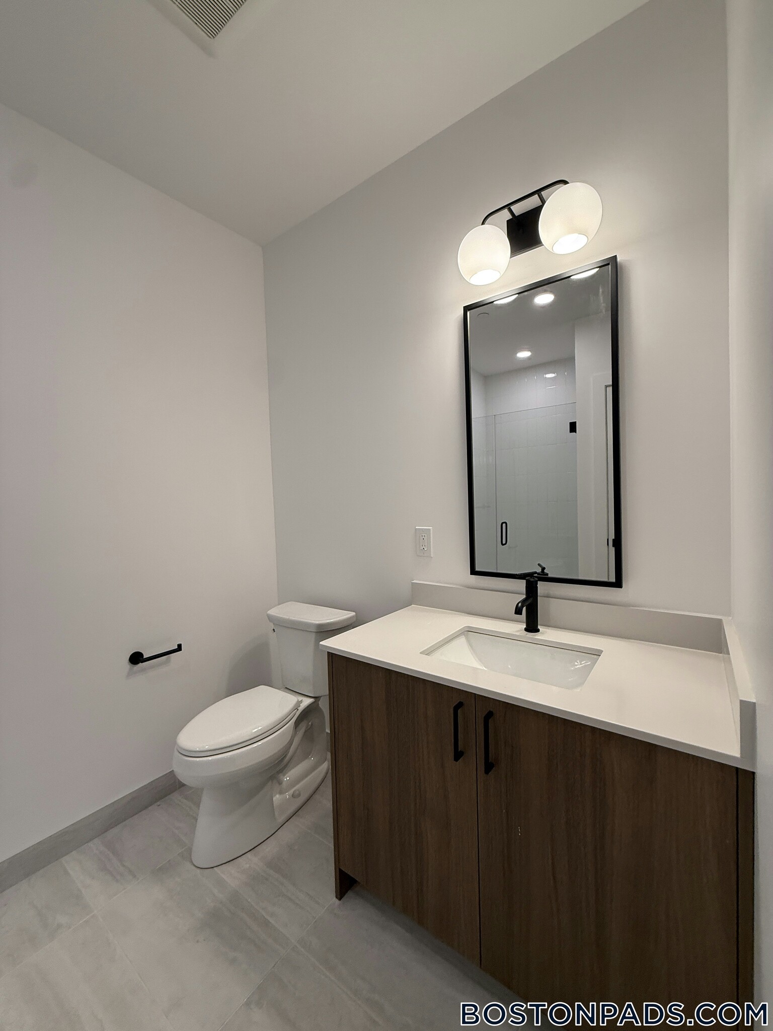 Building Photo - 199 Gardner St