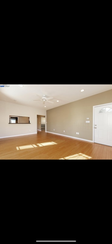 Building Photo - 9315 Hillside St