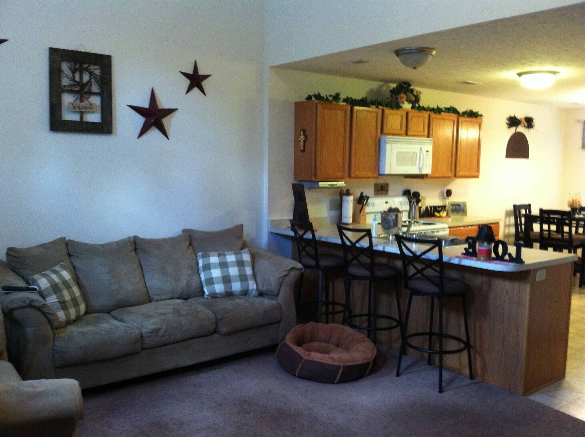 Building Photo - 758 Coe Rd