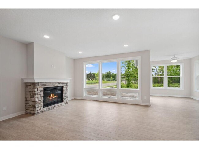 Building Photo - 13104 Ghia Ct NE