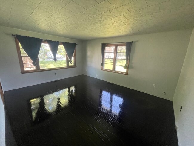 Building Photo - 100 N Lane St