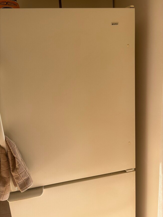 Building Photo - 5400 Park St N