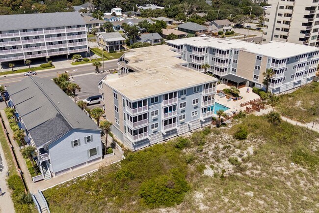 Building Photo - 2405 S Ocean Blvd
