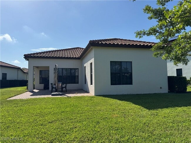 Building Photo - 5087 Salerno St