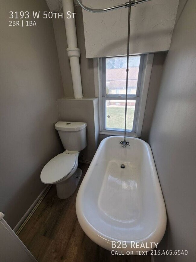 Building Photo - 3193 W 50th St