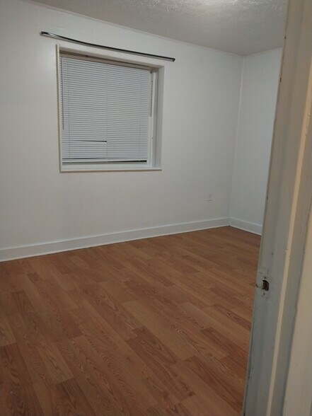 Building Photo - 712 Old Roane St